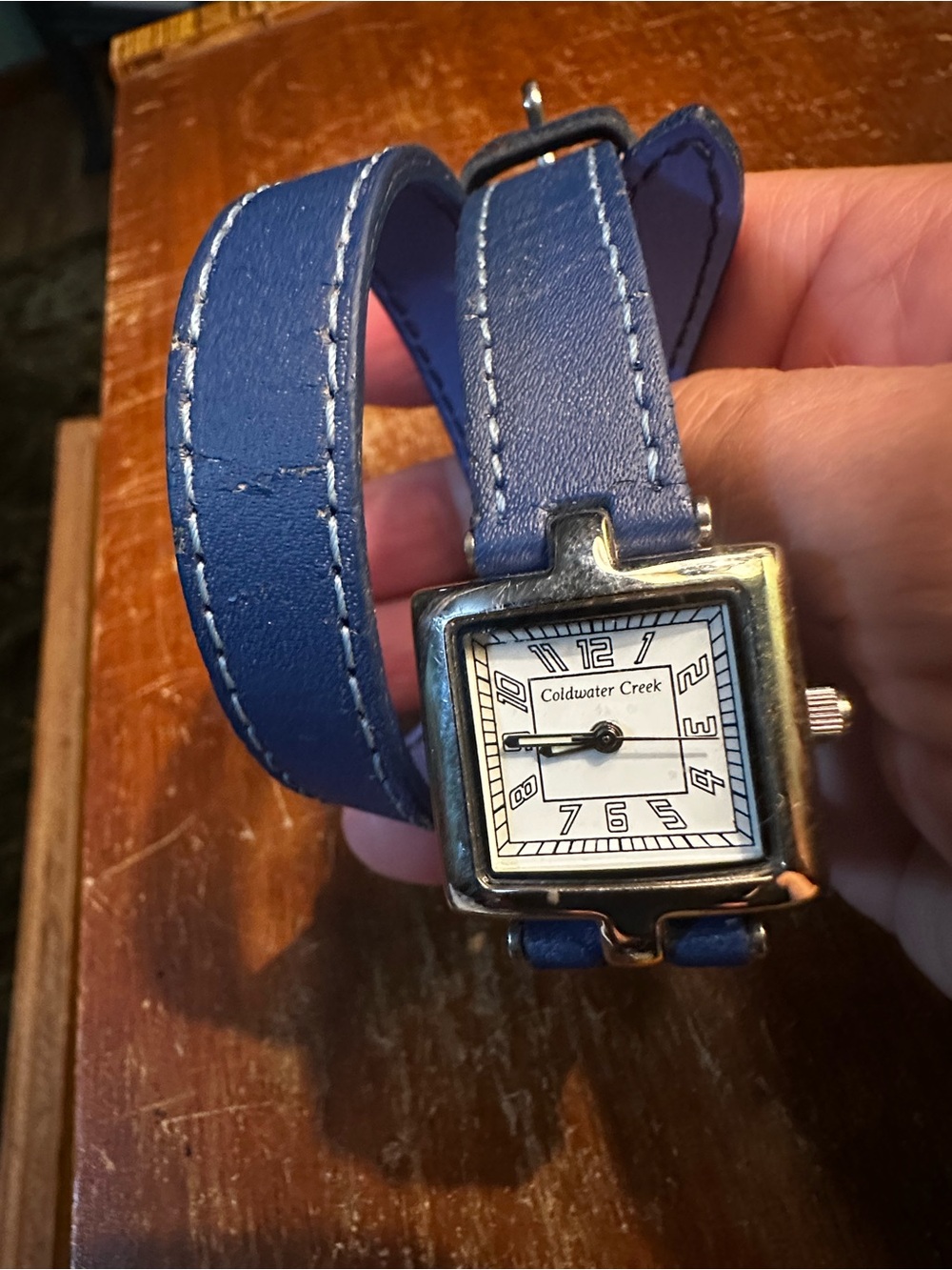 COLDWATER CREEK DOUBLE WRAP NAVY LEATHER WATCH WORKS! Square face